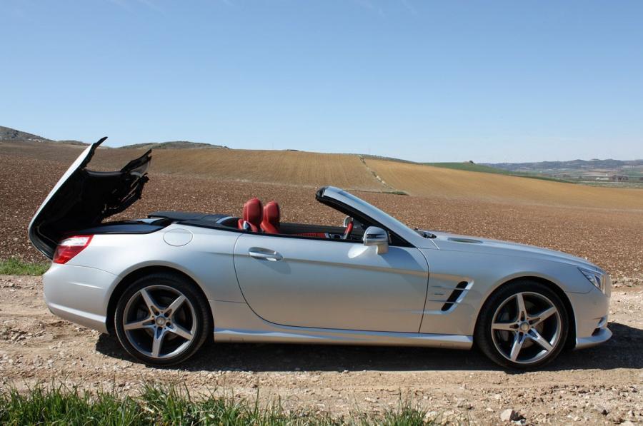  Mercedes-Benz SL550 2013 года  (фото 47 из 51)